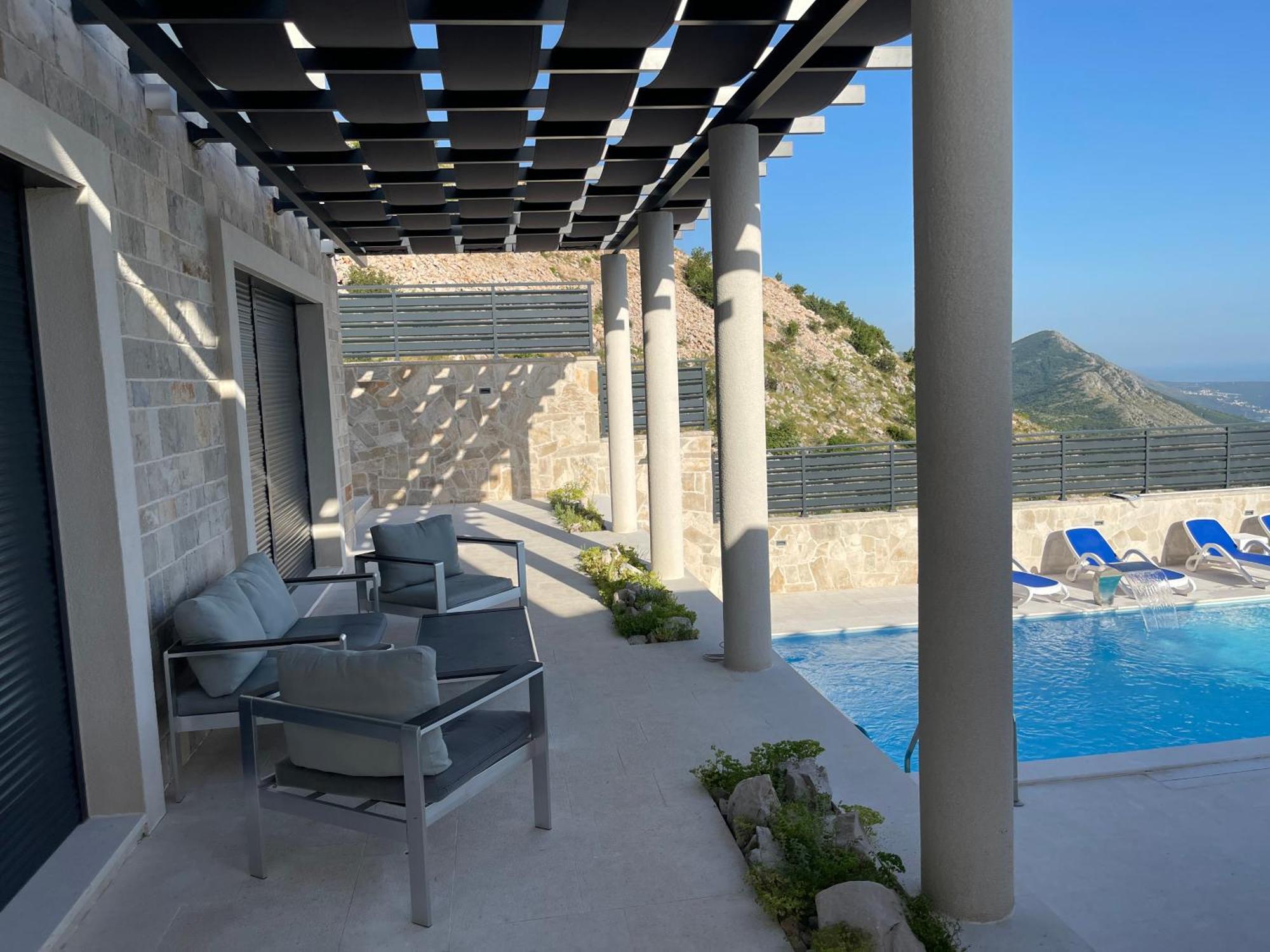 Bellavista Villa Ivanica Bagian luar foto