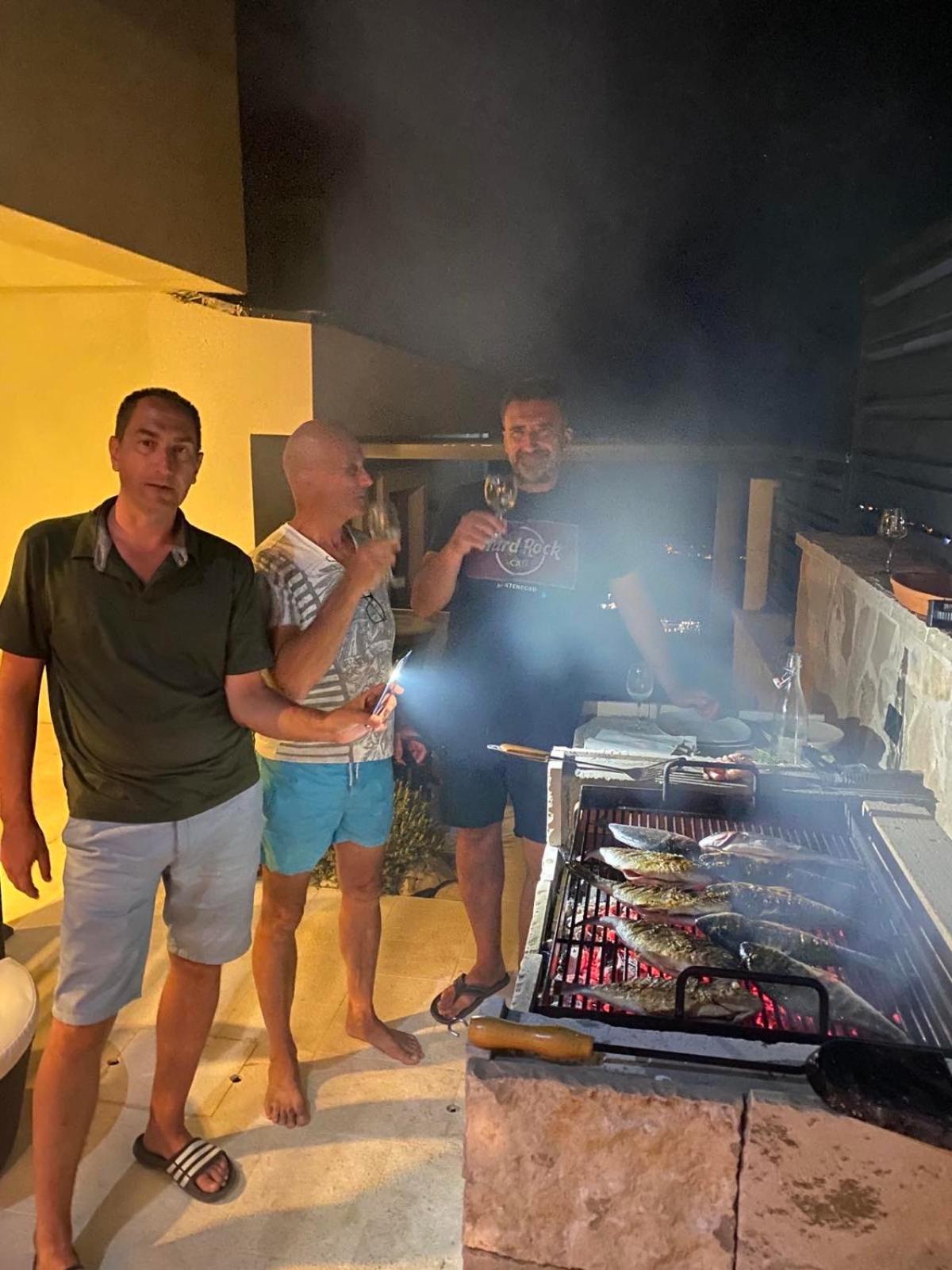 Bellavista Villa Ivanica Bagian luar foto